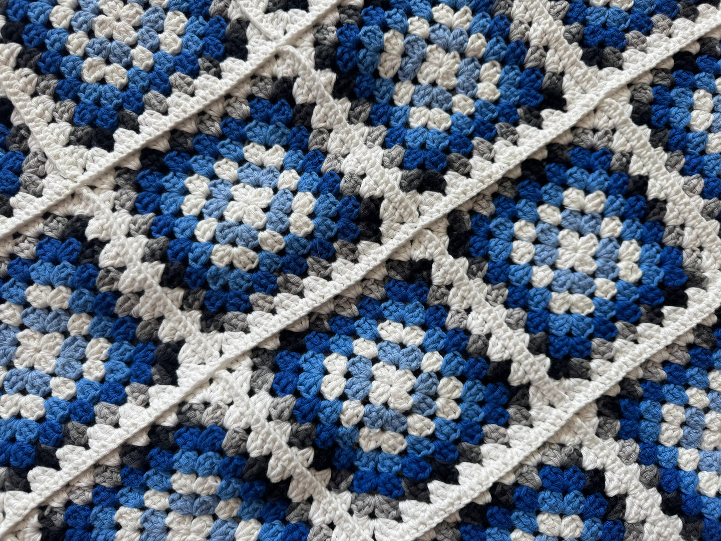 Crochet Big Bag Blauwe Ruit